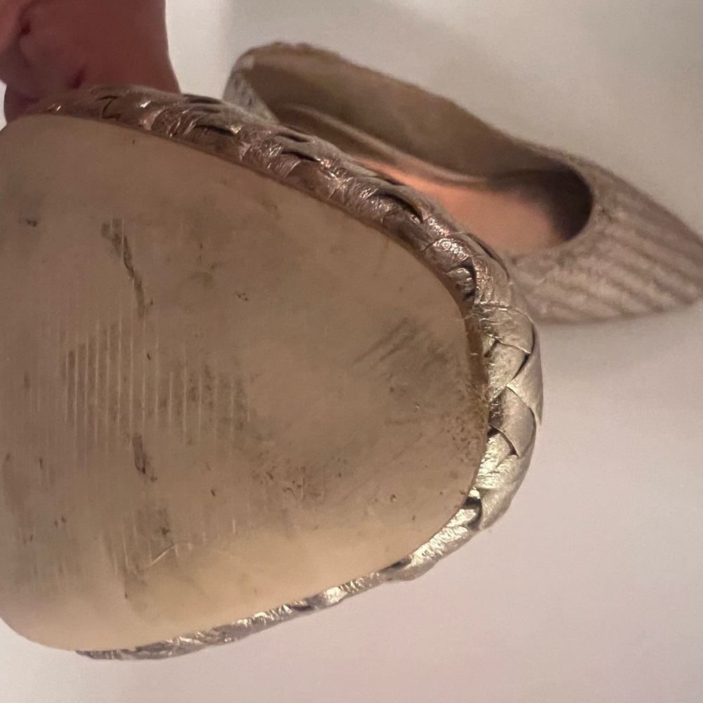 Boden Gold Woven Leather Flats 38 - Picture 10 of 11
